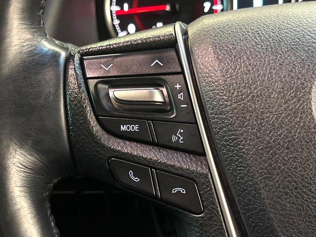 アルファード ２．５Ｓ　Ｃパッケージ　サンルーフ　フルエアロ　両側電動ドア　ＳＤナビ　後席モニター　バックカメラ　衝突被害軽減システム　レーダークルーズ　禁煙車　電動リアゲート　レザーシート　前席シートエアコン　ドラレコ（55枚目）