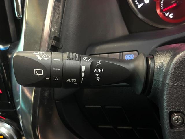 アルファード ２．５Ｓ　Ｃパッケージ　サンルーフ　フルエアロ　両側電動ドア　ＳＤナビ　後席モニター　バックカメラ　衝突被害軽減システム　レーダークルーズ　禁煙車　電動リアゲート　レザーシート　前席シートエアコン　ドラレコ（57枚目）