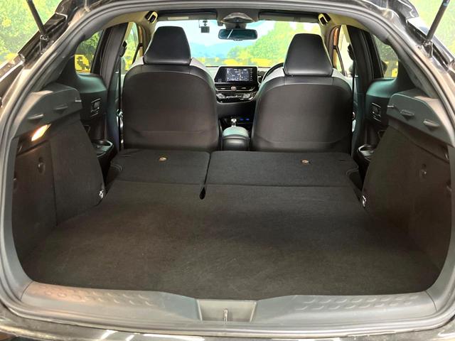 Ｃ－ＨＲ Ｇ　モード　ネロ　純正ナビ　バックカメラ　衝突被害軽減システム　レーダークルーズ　禁煙車　レザーシート　ドラレコ　コーナーセンサー　スマートキー　ＬＥＤヘッド　ビルトインＥＴＣ　純正１８インチアルミ　車線逸脱警報（11枚目）