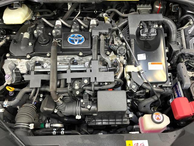 Ｃ－ＨＲ Ｇ　モード　ネロ　純正ナビ　バックカメラ　衝突被害軽減システム　レーダークルーズ　禁煙車　レザーシート　ドラレコ　コーナーセンサー　スマートキー　ＬＥＤヘッド　ビルトインＥＴＣ　純正１８インチアルミ　車線逸脱警報（18枚目）