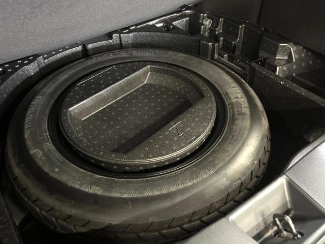 Ｃ－ＨＲ Ｇ　モード　ネロ　純正ナビ　バックカメラ　衝突被害軽減システム　レーダークルーズ　禁煙車　レザーシート　ドラレコ　コーナーセンサー　スマートキー　ＬＥＤヘッド　ビルトインＥＴＣ　純正１８インチアルミ　車線逸脱警報（55枚目）