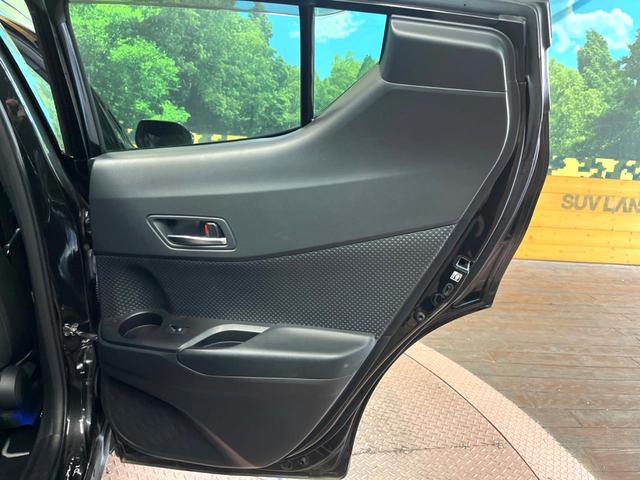 Ｃ－ＨＲ Ｇ　モード　ネロ　純正ナビ　バックカメラ　衝突被害軽減システム　レーダークルーズ　禁煙車　レザーシート　ドラレコ　コーナーセンサー　スマートキー　ＬＥＤヘッド　ビルトインＥＴＣ　純正１８インチアルミ　車線逸脱警報（61枚目）