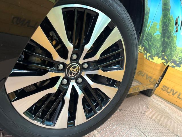 アルファード ２．５Ｓ　Ｃパッケージ　サンルーフ　フリップダウンモニター　バックカメラ　レーダークルーズコントロール　快適温熱シート　ウッドコンビステア　ステアリングヒーター　シートベンチレーション　デジタルインナーミラー　ＤＶＤデッキ（14枚目）