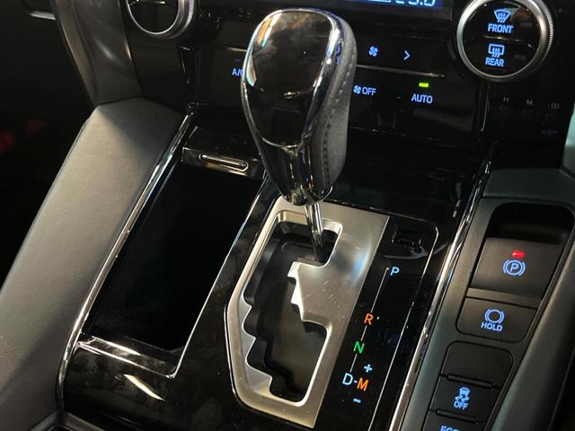 アルファード ２．５Ｓ　Ｃパッケージ　サンルーフ　フリップダウンモニター　バックカメラ　レーダークルーズコントロール　快適温熱シート　ウッドコンビステア　ステアリングヒーター　シートベンチレーション　デジタルインナーミラー　ＤＶＤデッキ（34枚目）