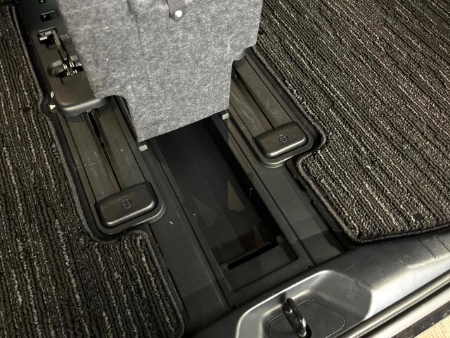 アルファード ２．５Ｓ　Ｃパッケージ　サンルーフ　フリップダウンモニター　バックカメラ　レーダークルーズコントロール　快適温熱シート　ウッドコンビステア　ステアリングヒーター　シートベンチレーション　デジタルインナーミラー　ＤＶＤデッキ（73枚目）
