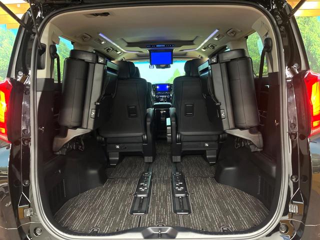 アルファード 2.5S Cパッケージ モデリスタフルエアロ サンルーフ レーダークルーズコントロール フリップダウンモニター 両側電動スライドドア 3眼LEDヘッド シートベンチレーション ステアリングヒーター バックカメラ フルセグ(12枚目)