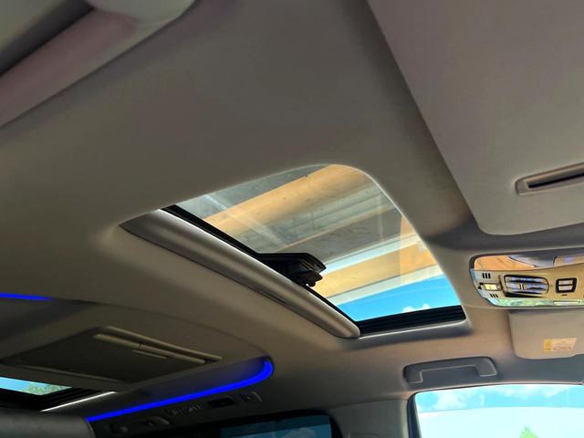 アルファード 2.5S Cパッケージ モデリスタフルエアロ サンルーフ フリップダウンモニター レーダークルーズコントロール ブラック木目調ステア シートベンチレーション ステアリングヒーター バックカメラ 両側電動スライドドア ETC(4枚目)