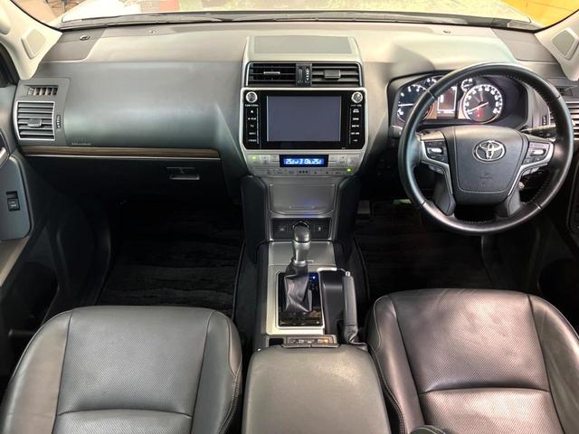 ランドクルーザープラド TX Lパッケージ 4WD メーカーナビ パノラミックビューモニター シートベンチレーション レーダークルーズコントロール ETC フルセグ Bluetooth オートマチックハイビーム ヘッドライトウォッシャー(2枚目)