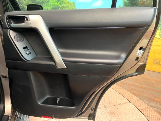 ランドクルーザープラド TX Lパッケージ 4WD メーカーナビ パノラミックビューモニター シートベンチレーション レーダークルーズコントロール ETC フルセグ Bluetooth オートマチックハイビーム ヘッドライトウォッシャー(30枚目)