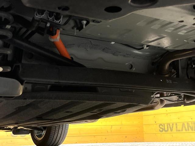 ヴェゼル ｅ：ＨＥＶ　ＰＬａＹ　パノラマルーフ　マルチビューカメラシステム　レーダークルーズコントロール　クリアランスソナー　ＥＴＣ　パワーバックドア　ステアリングヒーター　シートヒーター　置くだけ充電　パドルシフト　横滑り防止機能（22枚目）