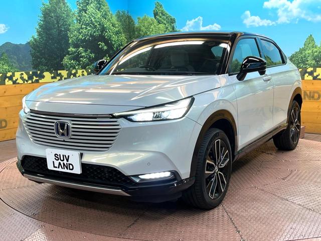 ヴェゼル ｅ：ＨＥＶ　ＰＬａＹ　パノラマルーフ　マルチビューカメラシステム　レーダークルーズコントロール　クリアランスソナー　ＥＴＣ　パワーバックドア　ステアリングヒーター　シートヒーター　置くだけ充電　パドルシフト　横滑り防止機能（24枚目）