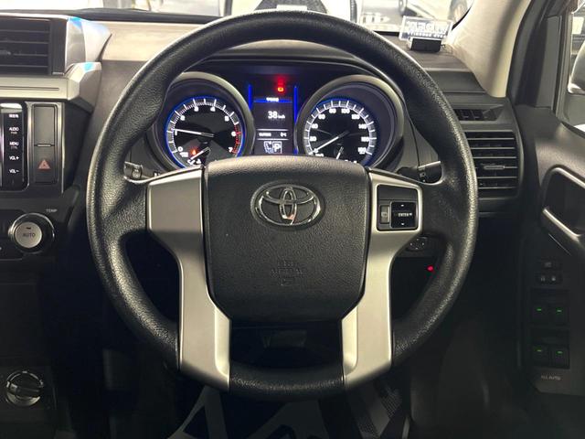 ランドクルーザープラド TX 4WD サンルーフ バックカメラ ETC スマートキー 純正17インチアルミ ヘッドライトウォッシャー 横滑り防止機能 ドライブレコーダー オートライト LEDヘッド フルセグ Bluetooth(11枚目)