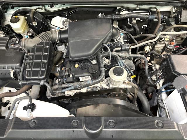 ランドクルーザープラド TX 4WD サンルーフ バックカメラ ETC スマートキー 純正17インチアルミ ヘッドライトウォッシャー 横滑り防止機能 ドライブレコーダー オートライト LEDヘッド フルセグ Bluetooth(18枚目)