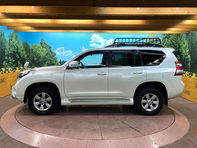 ランドクルーザープラド TX 4WD サンルーフ バックカメラ ETC スマートキー 純正17インチアルミ ヘッドライトウォッシャー 横滑り防止機能 ドライブレコーダー オートライト LEDヘッド フルセグ Bluetooth(27枚目)