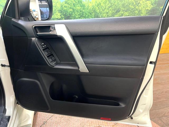 ランドクルーザープラド TX 4WD サンルーフ バックカメラ ETC スマートキー 純正17インチアルミ ヘッドライトウォッシャー 横滑り防止機能 ドライブレコーダー オートライト LEDヘッド フルセグ Bluetooth(34枚目)