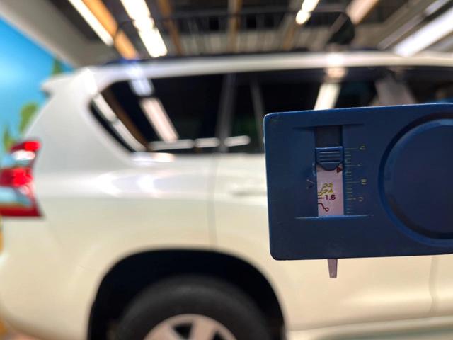 ランドクルーザープラド TX 4WD サンルーフ バックカメラ ETC スマートキー 純正17インチアルミ ヘッドライトウォッシャー 横滑り防止機能 ドライブレコーダー オートライト LEDヘッド フルセグ Bluetooth(66枚目)