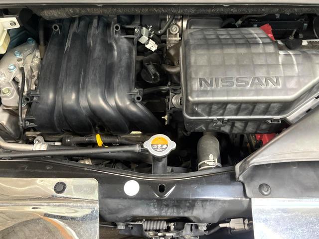 セレナ ハイウェイスター S-ハイブリッド 純正ナビ バックカメラ フリップダウンモニター ETC スマートキー Bluetooth フルセグ 禁煙車 クルーズコントロール トラクションコントロール HIDヘッドライト アイドリングストップ(19枚目)