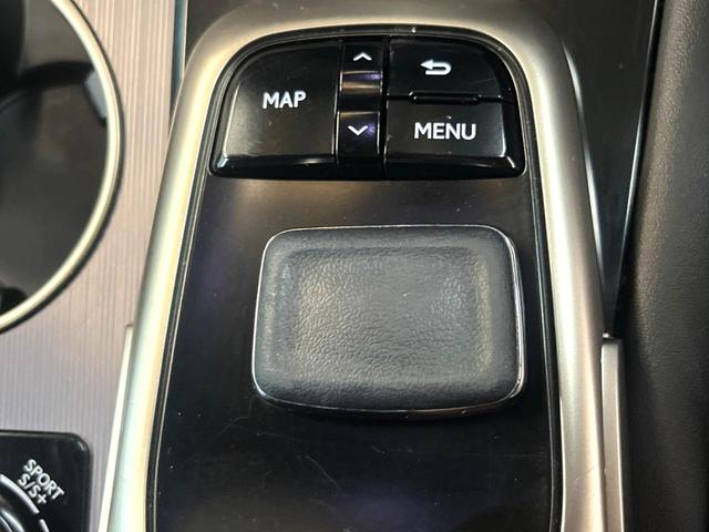 ＲＸ ＲＸ４５０ｈ　Ｆスポーツ　メーカー純正ナビ　レーダークルーズコントロール　全周囲カメラ　ヘッドアップディスプレイ　ＥＴＣ２．０　三眼ＬＥＤヘッド　シートベンチレーション　ステアリングヒーター　パドルシフト　パワーバックドア（44枚目）