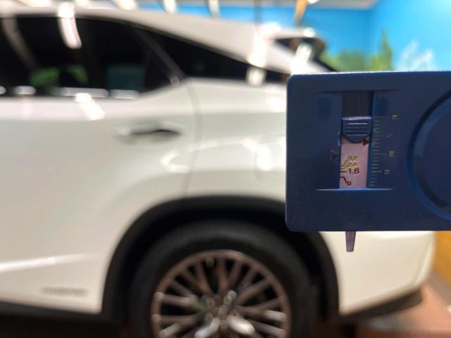 ＲＸ ＲＸ４５０ｈ　Ｆスポーツ　メーカー純正ナビ　レーダークルーズコントロール　全周囲カメラ　ヘッドアップディスプレイ　ＥＴＣ２．０　三眼ＬＥＤヘッド　シートベンチレーション　ステアリングヒーター　パドルシフト　パワーバックドア（78枚目）