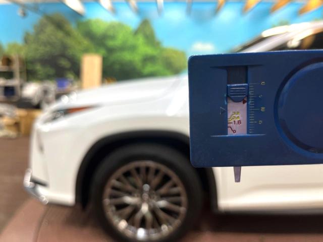 ＲＸ ＲＸ４５０ｈ　Ｆスポーツ　メーカー純正ナビ　レーダークルーズコントロール　全周囲カメラ　ヘッドアップディスプレイ　ＥＴＣ２．０　三眼ＬＥＤヘッド　シートベンチレーション　ステアリングヒーター　パドルシフト　パワーバックドア（79枚目）