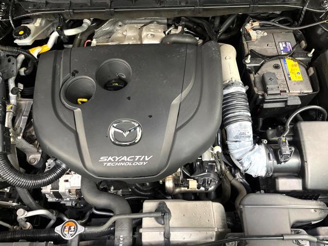 ＣＸ－５ ＸＤ　プロアクティブ　純正ナビ　全周囲カメラ　レーダークルーズコントロール　ＢＯＳＥスピーカー　ヘッドアップディスプレイ　パワーバックドア　ＥＴＣ　１７インチアルミ　クリアランスソナー　シートヒーター　ステアリングヒーター（19枚目）
