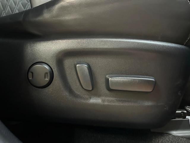 ハリアー エレガンス　純正ＳＤナビ　バックカメラ　禁煙車　ハーフレザーシート　パワーシート　コーナーセンサー　スマートキー　ＬＥＤヘッド　ビルトインＥＴＣ　純正１７インチアルミ　オートライト　デュアルエアコン（7枚目）