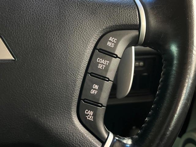 デリカＤ：５ Ｄ　パワーパッケージ　４ＷＤ　バックカメラ　両側電動スライドドア　ＥＴＣ　シートヒーター　ウッドコンビステア　パドルシフト　Ｂｌｕｅｔｏｏｔｈ　ＨＩＤヘッド　横滑り防止機能　ステアリングスイッチ（28枚目）