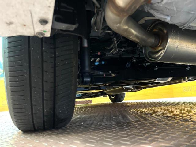 セレナ ｅ－パワー　ハイウェイスターＶ　メーカー純正ナビ　アラウンドビューモニター　プロパイロット　両側電動スライドドア　ＥＴＣ２．０　ＬＥＤヘッド　ワイヤレス充電　オートブレーキホールド　ブラインドスポットモニター　Ｂｌｕｅｔｏｏｔｈ（62枚目）