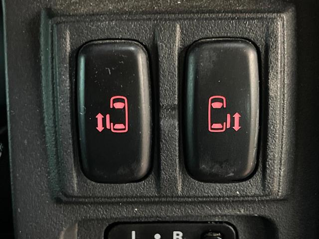 �y�����p���[�X���C�h�h�A�z�X�}�[�g�L�[��^�]�Ȃ̃X�C�b�`�Ō�ȗ����X���C�h�h�A�̊J���\���d��������͂����ăh�A���J����K�v�������A�����Ȃ��q�l�ł��ȒP�ɊJ���߂ł����K�ł���