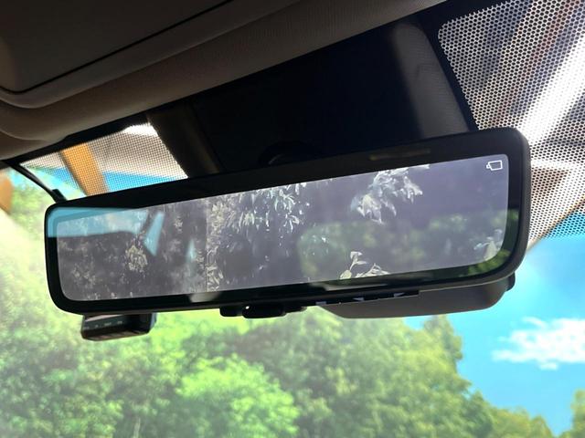 �y�f�W�^���C���i�[�~���[�z��Ȃ̑傫�ȉו��⓯��҂Ō�����m�F���Â炢���ł����S�I�J�������B�e�����ԗ�����̉f�������[���~���[���ɕ\���B�N���A�Ȏ��E�ŏ󋵂̊m�F���\�ł��I