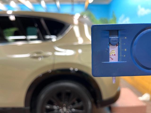 ＣＸ－５ ＸＤ　スポーツアピアランス　１０．２５型マツダコネクトナビ　全周囲カメラ　ＢＯＳＥサウンドシステム　ブラインドスポット　ヘッドアップディスプレイ　シートベンチレーション　レーダークルーズコントロール　禁煙車　ＬＥＤヘッドライト（73枚目）