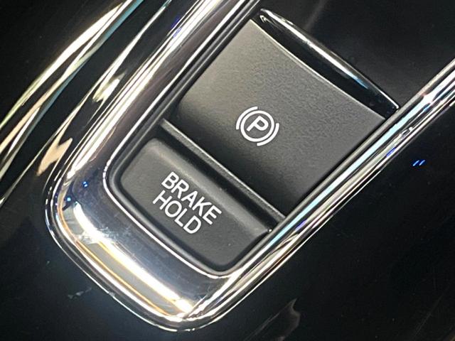 ヴェゼル ハイブリッドＸ　純正ナビ　バックカメラ　クルーズコントロール　オートブレーキホールド　ＥＴＣ　シートヒーター　純正１６インチアルミ　Ｂｌｕｅｔｏｏｔｈ　ＬＥＤヘッド　パドルシフト　革巻きステア（6枚目）