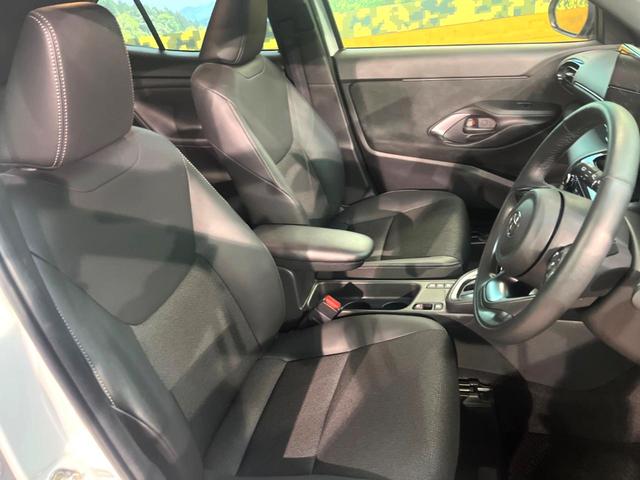 ヤリスクロス ハイブリッドZ 8インチナビ機能付きディスプレイオーディオ パノラミックビューモニター レーダークルーズコントロール シートヒーター ETC ステアリングヒーター オートブレーキホールド オートマチックハイビーム(8枚目)