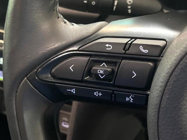 ヤリスクロス ハイブリッドZ 8インチディスプレイオーディオ パノラミックビューモニター レーダークルーズコントロール 100V電源 シートヒーター ステアリングヒーター 革巻きステア パワーバックドア ドライブレコーダー(29枚目)