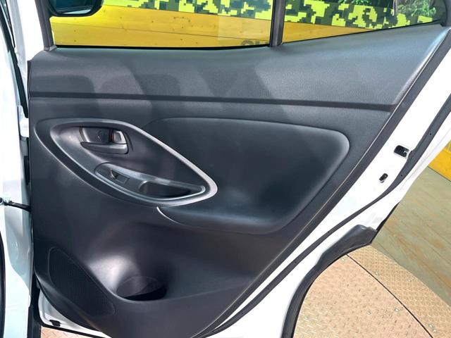 ヤリスクロス ハイブリッドZ 8インチディスプレイオーディオ パノラミックビューモニター レーダークルーズコントロール 100V電源 シートヒーター ステアリングヒーター 革巻きステア パワーバックドア ドライブレコーダー(49枚目)