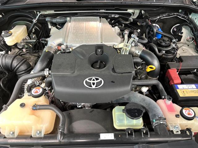 ハイラックス Ｚ　ＧＲスポーツ　８インチディスプレイオーディオ　パノラミックビューモニター　レーダークルーズコントロール　クリアランスソナー　ダウンヒルコントロール　キャノピー　Ｂｌｕｅｔｏｏｔｈ　パドルシフト　パワーシート（18枚目）