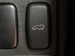 �ڥѥ�Хå��ɥ��ۥ��ޡ��ȥ����䱿ž�ʤΥܥ���򲡤������ǥꥢ�����Ȥ���ư�ǳ��Ĥ��ޤ�����ʪ����äƤ�����䡢�⤤���֤ˤ���Хå��ɥ����Ĥ��ݤ������ʵ�ǽ�Ǥ��� 6