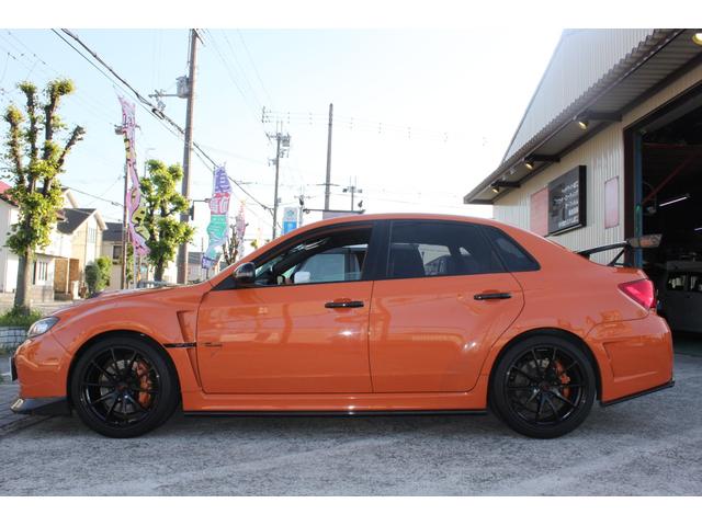 WRX STI tSタイプRA NBRチャレンジP 東京オートサロン出展車 EJ25 2500cc公認車 300台限定STI ts タイプRA レカロレザー張替えリアシート張替えワンオーナーバリスFバンパー ダムドリアバンパー コンプリートカー(5枚目)