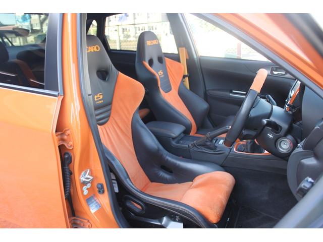 WRX STI tSタイプRA NBRチャレンジP 東京オートサロン出展車 EJ25 2500cc公認車 300台限定STI ts タイプRA レカロレザー張替えリアシート張替えワンオーナーバリスFバンパー ダムドリアバンパー コンプリートカー(28枚目)