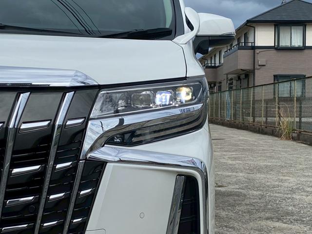 アルファード 2.5S Cパッケージ ユーザー買取車 三眼LEDヘッド アルパイン11インチビックX フリップダウンモニター F・S・Bカメラ ETC 両側パワスラ Pテールゲート 社外レーダー探知機 M付パワーシート 純正フロアマット(7枚目)