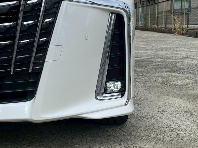 アルファード 2.5S Cパッケージ ユーザー買取車 三眼LEDヘッド アルパイン11インチビックX フリップダウンモニター F・S・Bカメラ ETC 両側パワスラ Pテールゲート 社外レーダー探知機 M付パワーシート 純正フロアマット(8枚目)