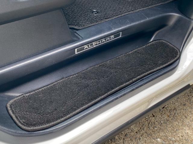 アルファード 2.5S Cパッケージ ユーザー買取車 三眼LEDヘッド アルパイン11インチビックX フリップダウンモニター F・S・Bカメラ ETC 両側パワスラ Pテールゲート 社外レーダー探知機 M付パワーシート 純正フロアマット(45枚目)