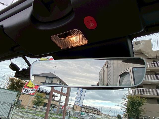 ロードスター ３５周年記念車　ユーザー買取車　ワンオーナー　ＥＴＣ　専用オーナメントシリアルナンバー付・フロアマットスポーツタン・ヘッドレストエンボス加工・エアコンルーバ加飾内側：ダークレッド・フロアカーペットスポーツタン（37枚目）