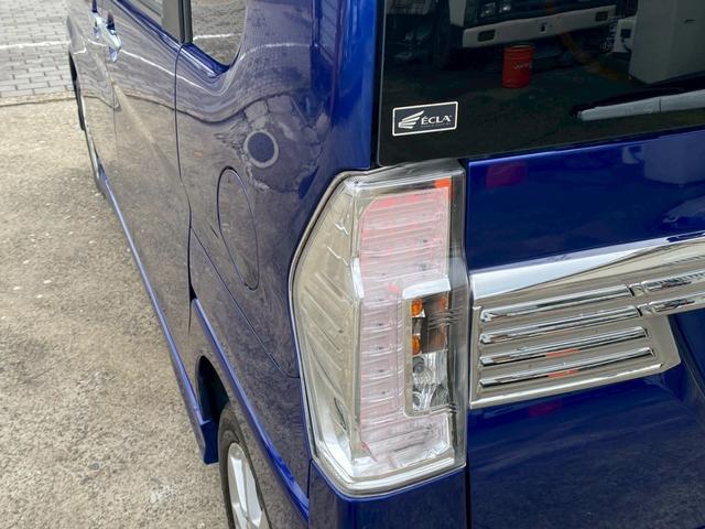 タント カスタムX ユーザー買取車 ストラーダSDナビ フルセグ ETC スマートキー LEDヘッド 左パワスラ 革調シートカバー 外レーダー探知機 オートライト 純正AW 取説 保証書 ドラレコ マット バイザー(10枚目)