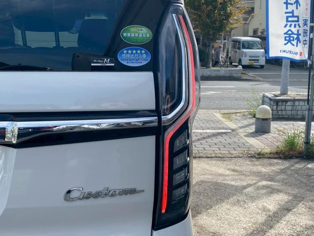 N-BOXカスタム Lターボ ユーザー買取車 ワンオーナー ギャザーズナビ Bカメラ ETC 前後ドラレコ 両側パワスラ ホンダセンシング USBポート スマートキー2個 ハーフレザーシート サイドバイザー マット 取説&保証書(14枚目)