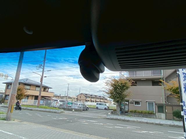 N-BOXカスタム Lターボ ユーザー買取車 ワンオーナー ギャザーズナビ Bカメラ ETC 前後ドラレコ 両側パワスラ ホンダセンシング USBポート スマートキー2個 ハーフレザーシート サイドバイザー マット 取説&保証書(28枚目)