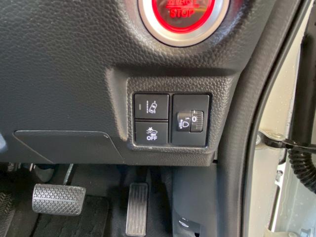 N-BOXカスタム Lターボ ユーザー買取車 ワンオーナー ギャザーズナビ Bカメラ ETC 前後ドラレコ 両側パワスラ ホンダセンシング USBポート スマートキー2個 ハーフレザーシート サイドバイザー マット 取説&保証書(42枚目)