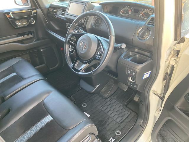 N-BOXカスタム Lターボ ユーザー買取車 ワンオーナー ギャザーズナビ Bカメラ ETC 前後ドラレコ 両側パワスラ ホンダセンシング USBポート スマートキー2個 ハーフレザーシート サイドバイザー マット 取説&保証書(48枚目)