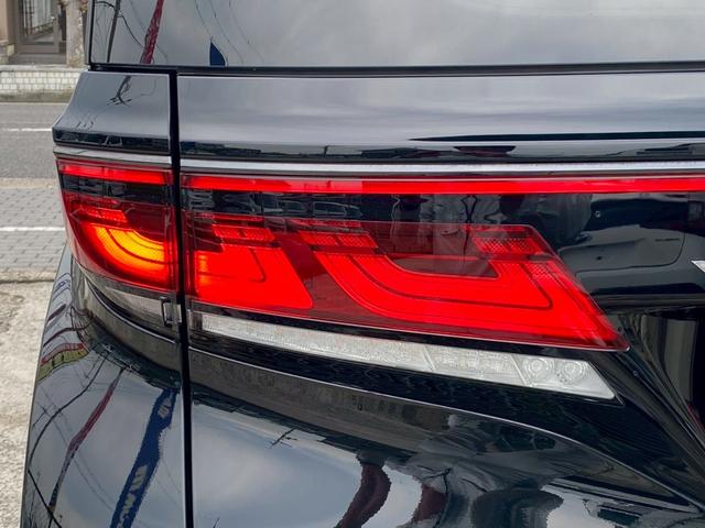 ヴェルファイアハイブリッド Z プレミア ワンオーナー 禁煙車 4WD サンセットブラウン内装 純正14型ナビ デジタルインナーミラー 左右独立ムーンルーフ パノラミックビューカメラ HUD パワーバックドア 両側電動スライド ETC2.0(9枚目)