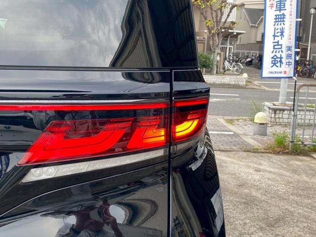 ヴェルファイアハイブリッド Z プレミア ワンオーナー 禁煙車 4WD サンセットブラウン内装 純正14型ナビ デジタルインナーミラー 左右独立ムーンルーフ パノラミックビューカメラ HUD パワーバックドア 両側電動スライド ETC2.0(11枚目)